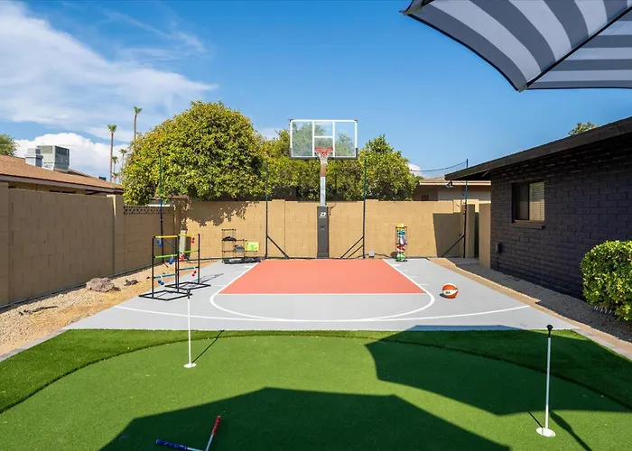 Basketball Court Heated Pool Mini Golf & Glendale