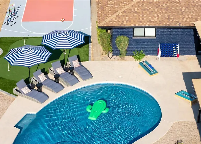 Holiday home Basketball Court Heated Pool Mini Golf & *