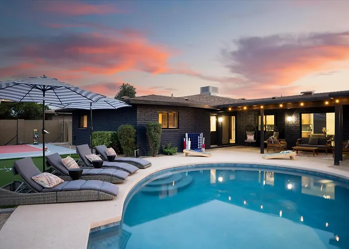 Holiday home Basketball Court Heated Pool Mini Golf & Glendale