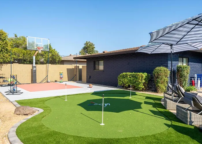 Basketball Court Heated Pool Mini Golf & Glendale